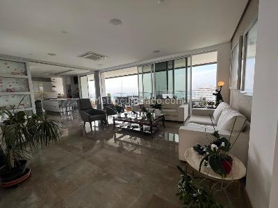 Casa de 4 alcobas en venta en Cristales, Cali, 615 m² · foto 3 de 20