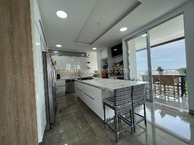 Casa de 4 alcobas en venta en Cristales, Cali, 615 m² · foto 5 de 20