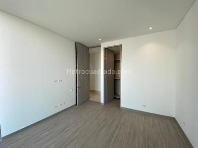 Apartamento de 3 alcobas en venta en Bellavista, Cali, 175 m² · foto 14 de 17