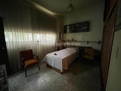 Casa de 4 alcobas en venta en Santa Rita, Cali, 450 m² · foto 15 de 15