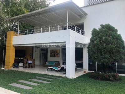 Casa de 4 alcobas en venta en Pance, Cali, 560 m² · foto 2 de 19