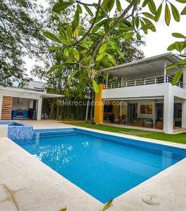 Casa de 4 alcobas en venta en Pance, Cali, 560 m² · foto 4 de 19