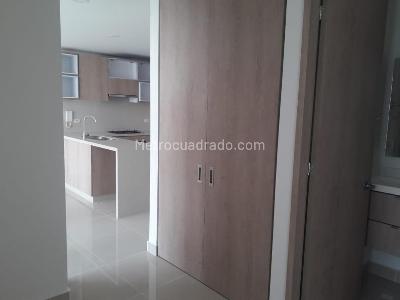 Apartamento de 2 alcobas en venta en Cuarto De Legua, Cali, 66 m² · foto 10 de 20