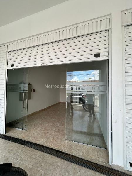 Bodega en Arriendo, Prados Del Norte, Cali - Widok 2