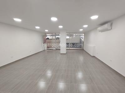 Retail space for rent in Santa Monica Residencial, Cali