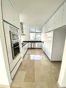 Apartamento de 4 alcobas en arriendo en Santa Rita, Cali, 306 m² · foto 12 de 20