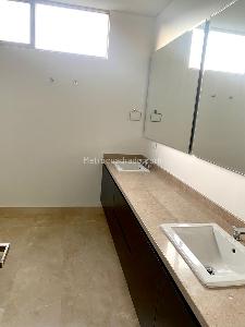 Apartamento de 4 alcobas en arriendo en Santa Rita, Cali, 306 m² · foto 13 de 20