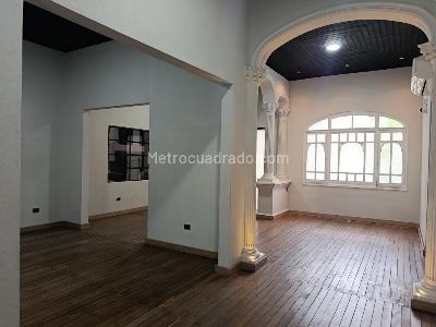 Casa en arriendo en Granada, Cali · foto 4 de 20