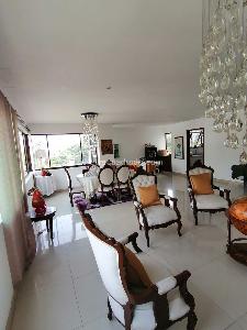 Apartamento de 3 alcobas en venta en La Arboleda, Cali, 184 m² · foto 3 de 20