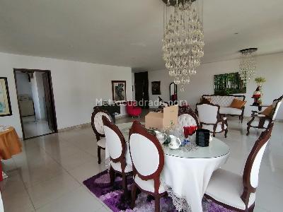 Apartamento de 3 alcobas en venta en La Arboleda, Cali, 184 m² · foto 4 de 20