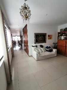 Apartamento de 3 alcobas en venta en La Arboleda, Cali, 184 m² · foto 13 de 20