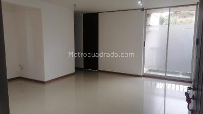 Apartamento de 2 alcobas en venta en Aguacatal, Cali, 54 m² · foto 9 de 20