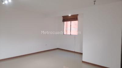 Apartamento de 2 alcobas en venta en Aguacatal, Cali, 54 m² · foto 10 de 20