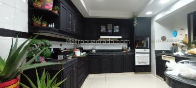 Casa de 5 alcobas en venta en Miraflores, Cali, 645 m² · foto 7 de 15