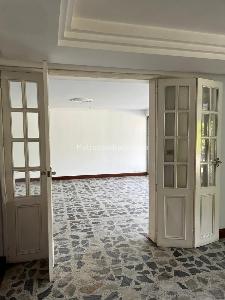 Casa de 3 alcobas en venta en Ciudad Jardin, Cali, 460 m² · foto 8 de 20