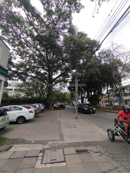 Local Comercial en Arriendo, Ciudad Jardin, Cali - Ansicht 2