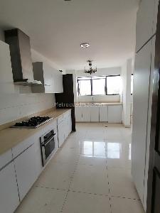 Apartamento de 3 alcobas en venta en La Arboleda, Cali, 184 m² · foto 7 de 20