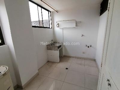 Apartamento de 3 alcobas en venta en La Arboleda, Cali, 184 m² · foto 10 de 20