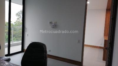 Apartamento en venta en Pance, Cali · foto 8 de 19