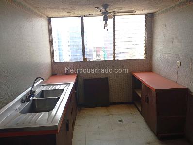 Apartamento de 5 alcobas en venta en Granada, Cali, 183 m² · foto 12 de 19