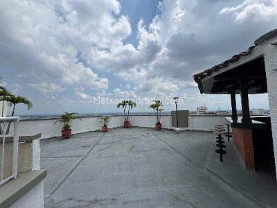 Apartamento de 5 alcobas en venta en Granada, Cali, 183 m² · foto 16 de 19