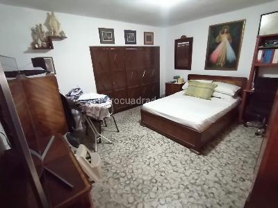 Casa de 4 alcobas en venta en Santa Teresita, Cali, 455 m² · foto 12 de 17