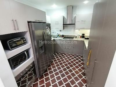 Casa de 4 alcobas en venta en Santa Teresita, Cali, 430 m² · foto 6 de 19