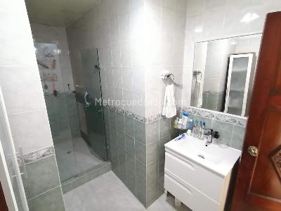 Casa de 4 alcobas en venta en Santa Teresita, Cali, 430 m² · foto 18 de 19