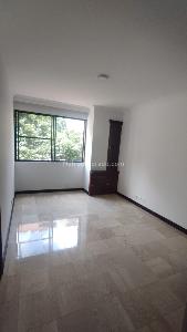 Apartamento de 3 alcobas en venta en Santa Teresita, Cali, 187 m² · foto 19 de 20