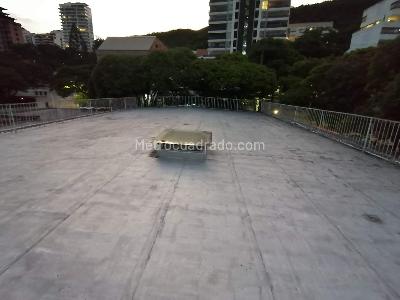 Casa de 1 alcoba en venta en Santa Monica Residencial, Cali, 809 m² · foto 3 de 20