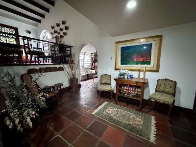 Casa de 4 alcobas en venta en La Arboleda, Cali, 385 m² · foto 6 de 20