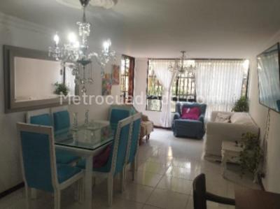Apartamento en venta en San Fernando, Cali · foto 2 de 13