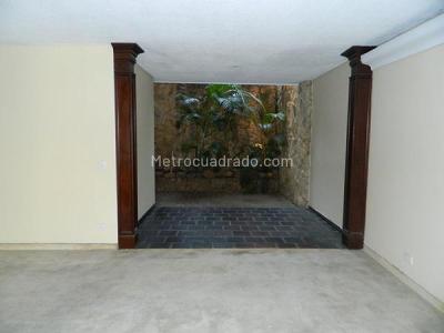 Casa de 3 alcobas en venta en Cristales, Cali, 470 m² · foto 4 de 20