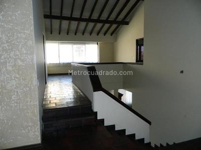Casa de 3 alcobas en venta en Cristales, Cali, 470 m² · foto 6 de 20