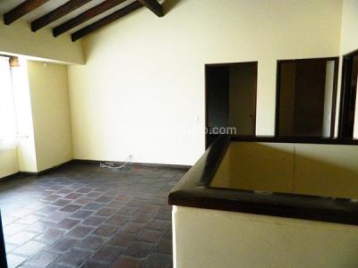 Casa de 3 alcobas en venta en Cristales, Cali, 470 m² · foto 8 de 20