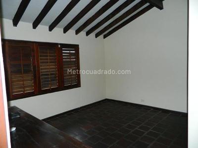 Casa de 3 alcobas en venta en Cristales, Cali, 470 m² · foto 14 de 20