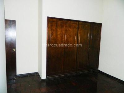 Casa de 3 alcobas en venta en Cristales, Cali, 470 m² · foto 16 de 20