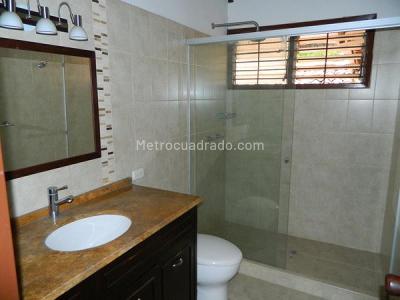 Casa de 3 alcobas en venta en Cristales, Cali, 470 m² · foto 17 de 20