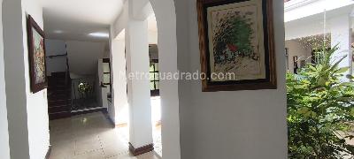 Casa de 5 alcobas en venta en Ciudad Jardin, Cali, 475 m² · foto 10 de 20