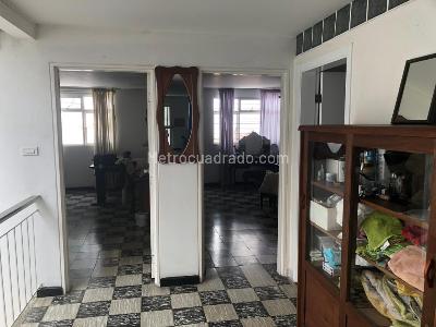 Casa de 5 alcobas en venta en Santa Rita, Cali, 700 m² · foto 8 de 12