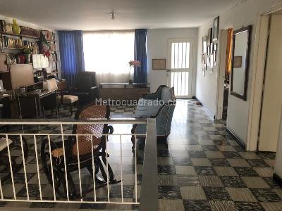 Casa de 5 alcobas en venta en Santa Rita, Cali, 700 m² · foto 9 de 12