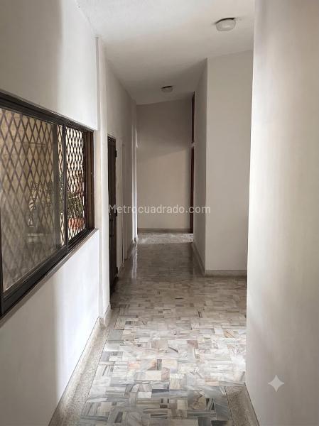 Casa – Cali, 20 de Julio, Comuna 11 - Más