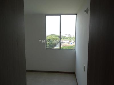 Apartamento de 3 alcobas en arriendo en Bochalema, Cali, 75 m² · foto 11 de 20