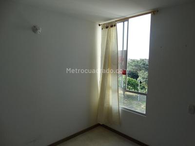 Apartamento de 3 alcobas en arriendo en Bochalema, Cali, 75 m² · foto 15 de 20