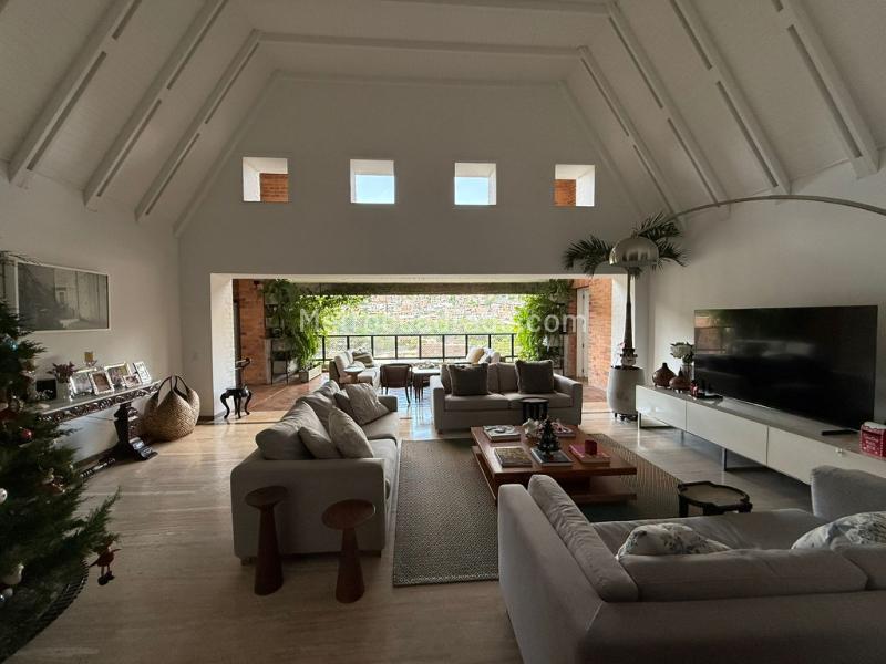 Apartamento en Arriendo, Santa Teresita, Cali
