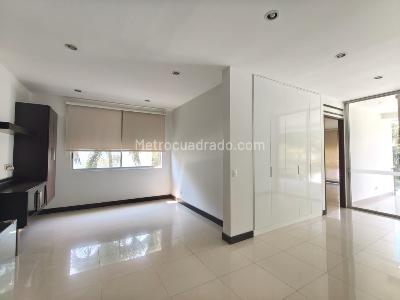 Casa de 5 alcobas en arriendo en Parcelaciones Pance, Cali, 1200 m² · foto 10 de 20
