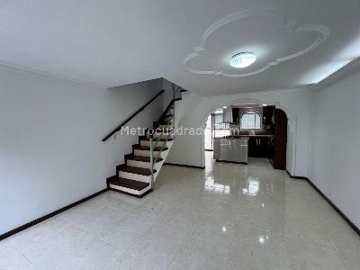 Casa de 4 alcobas en venta en La Mota, Medellín, 104 m² · foto 5 de 10