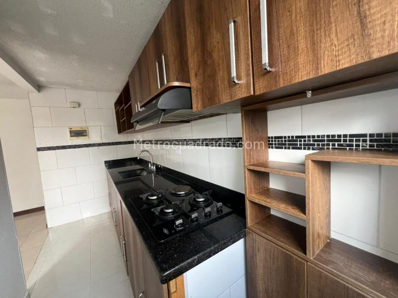 Apartamento de 3 Alcobas en Loma de los Bernal con piscina y gimnasio - 5
