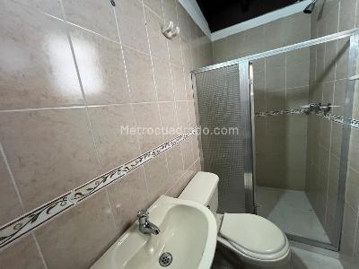 Casa de 4 alcobas en venta en La Castellana, Medellín, 225 m² · foto 20 de 20