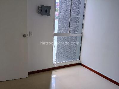 Apartamento de 3 alcobas en venta en El Rincon, Medellín, 60 m² · foto 8 de 15